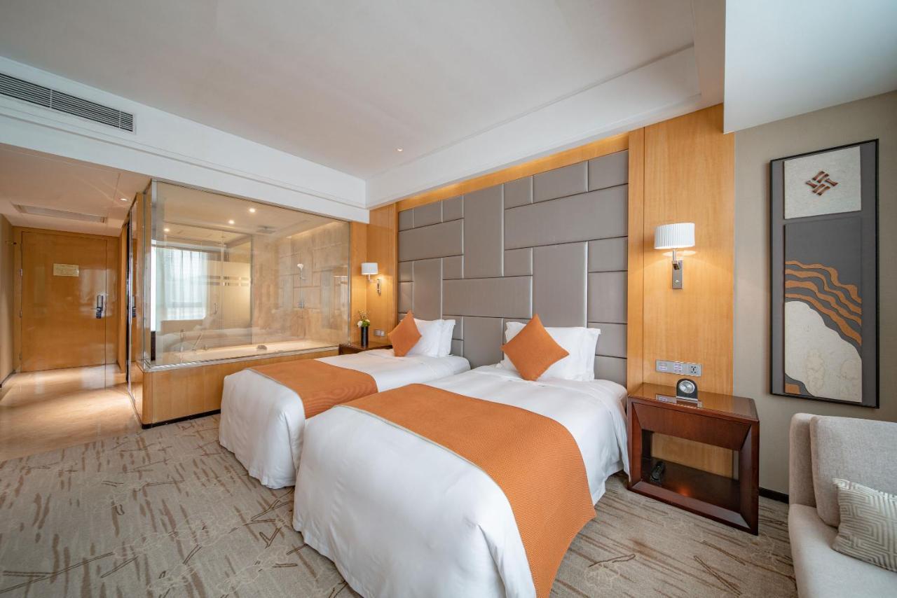 Swissotel Guangzhou Exterior photo