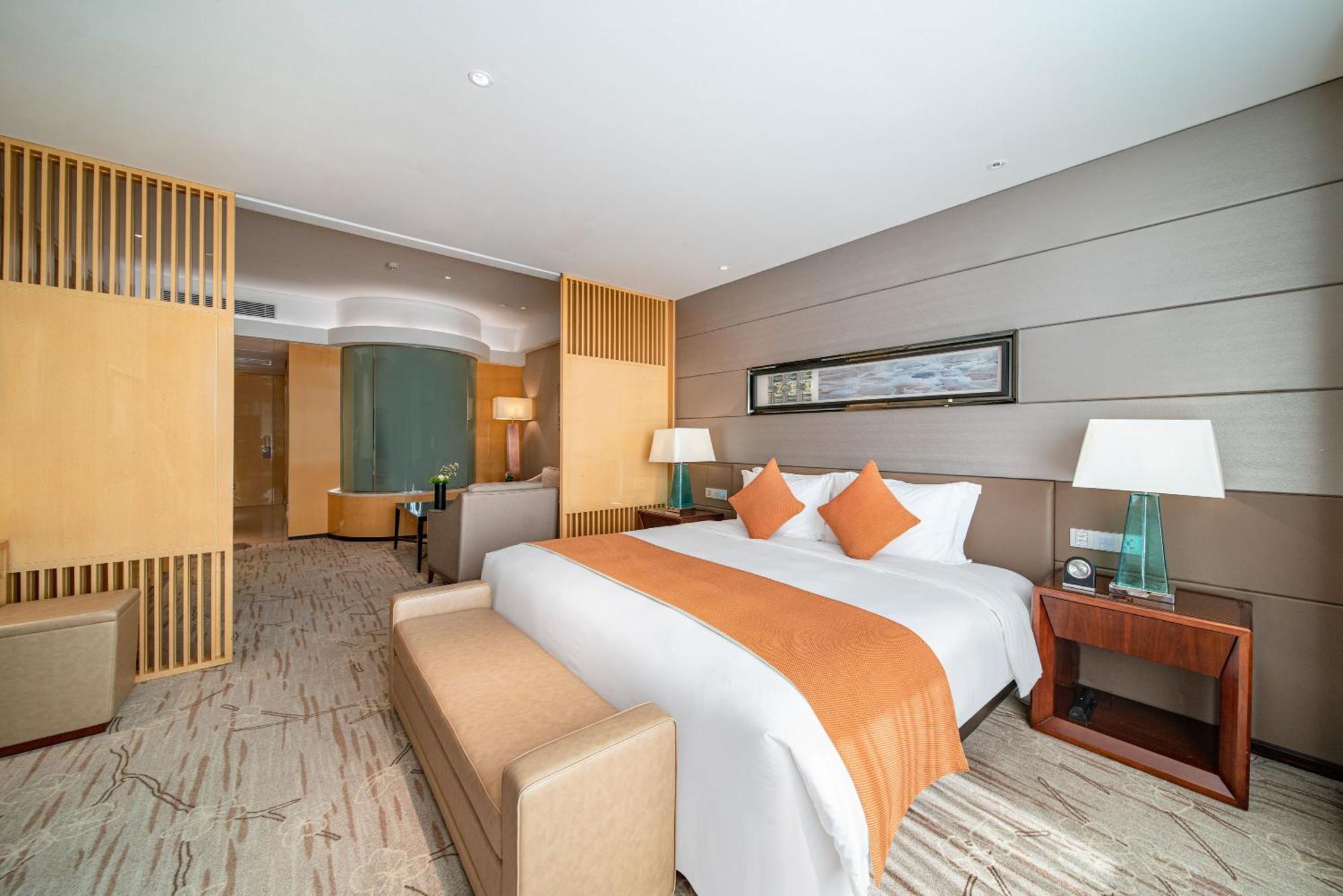 Swissotel Guangzhou Exterior photo