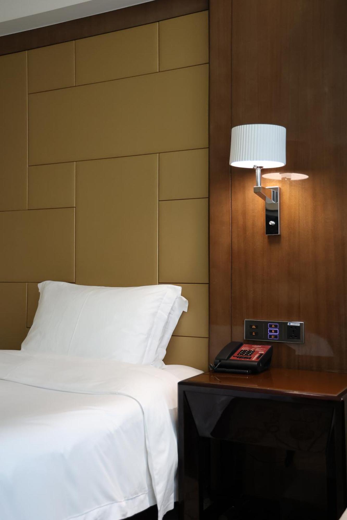 Swissotel Guangzhou Exterior photo