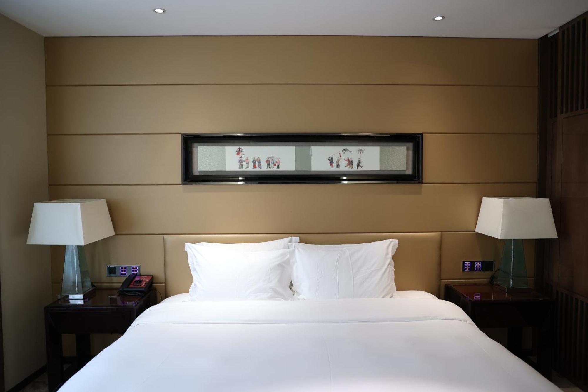 Swissotel Guangzhou Exterior photo